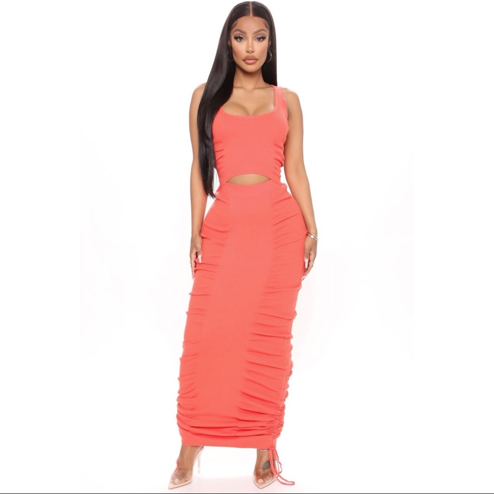 🔥 Orange Ruched Set 🔥
